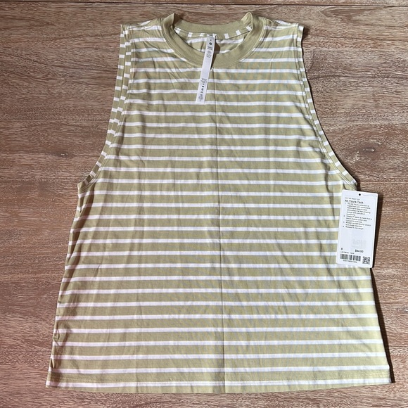 Lululemon All Yours Tank Size 8 - Picture 3 of 5